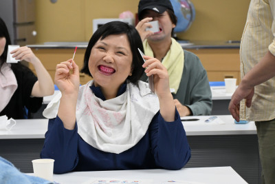 09_0529 歯磨き指導（写真①）
